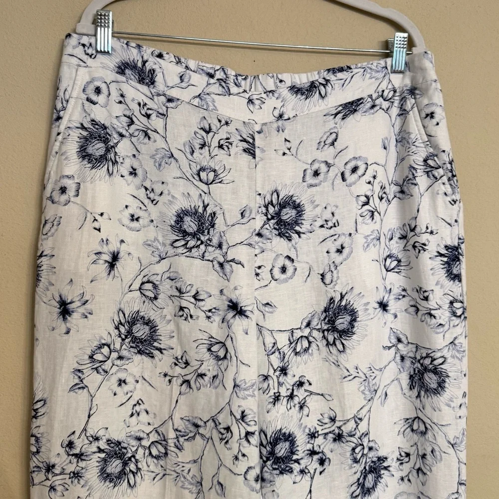 Chico’s LINEN Floral Print Straight Leg Pants White/ Blue Size 2.5 R (14/16) - Picture 4 of 13